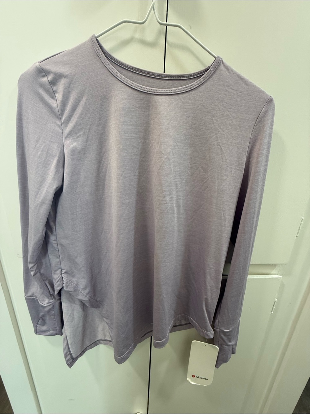 Fake Lululemon Lavender Long-Sleeve Crewneck Top